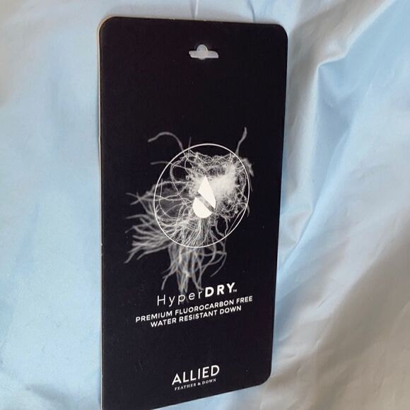 Land’s End down hyper dry water resistant puffer jacket ice blue MED PETITE - Picture 7 of 16